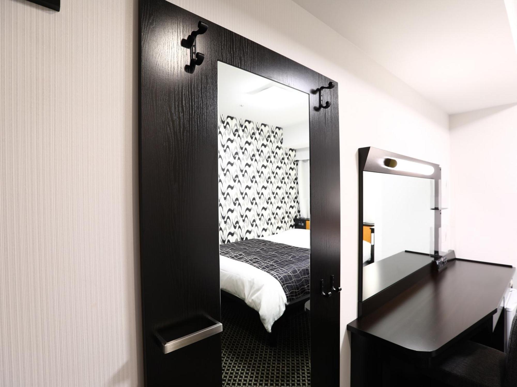 Apa Hotel Akihabara Ekihigashi Tokio Buitenkant foto
